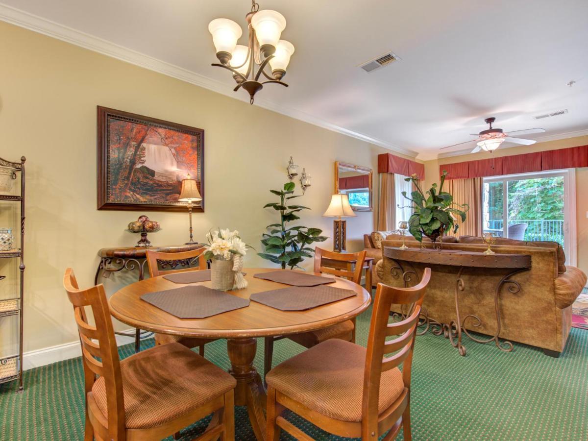 City Bear, 2Br, Pool, Spa, Downtown Gatlinburg, Sleeps 6 Appartement Buitenkant foto